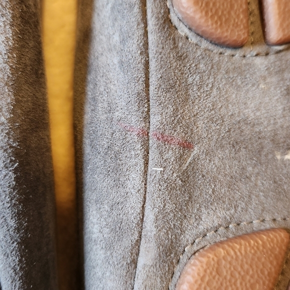 UGG Suede Loafer/Moccasin 1949 Size US 7 - Picture 6 of 8